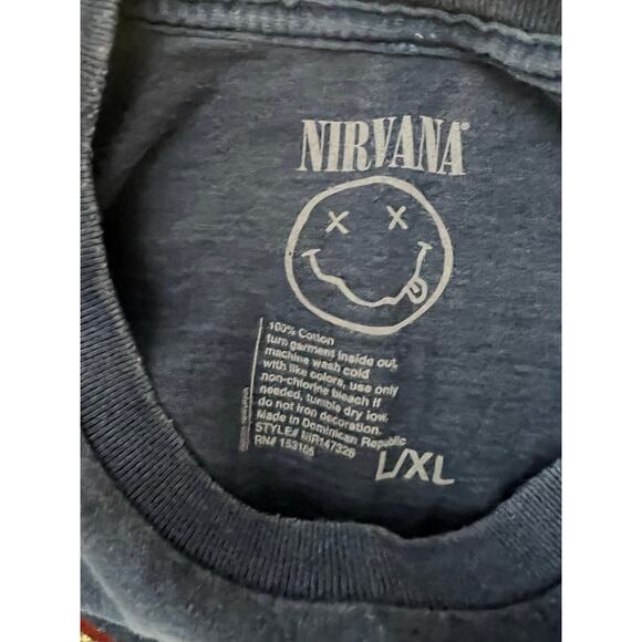 Nirvana 100% Cotton Short Sleeve Crew Neck Graphic T-Shirt Gray Women's L / XL - Picture 4 of 7